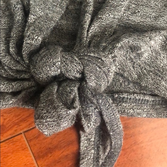 Primark Tee with side tie - Picture 3 of 4